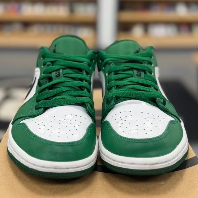 Jordan 1 Low Pine Green - Preowned