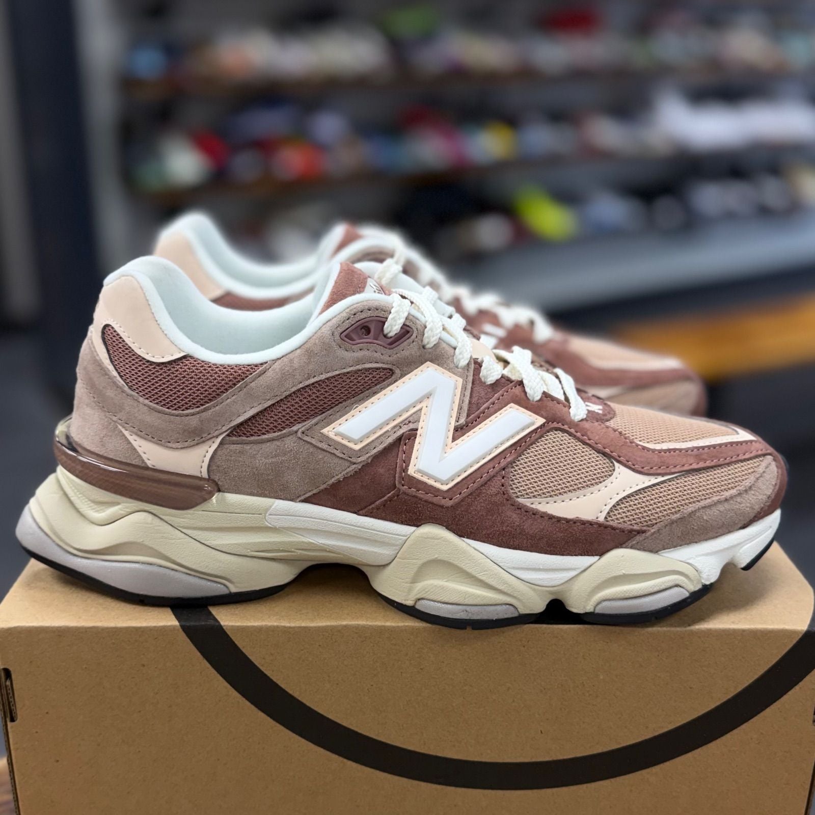 New Balance 9060 Sparrow Flat Taupe - Preowned