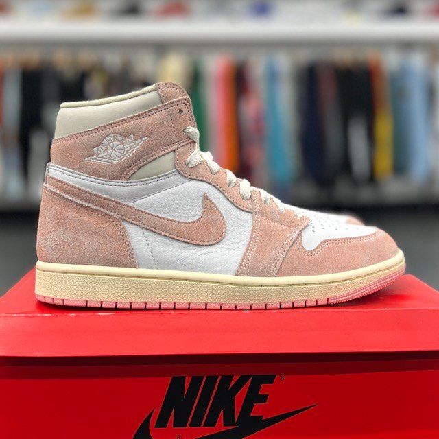Jordan 1 Retro High OG Washed Pink (Women's) - Preowned