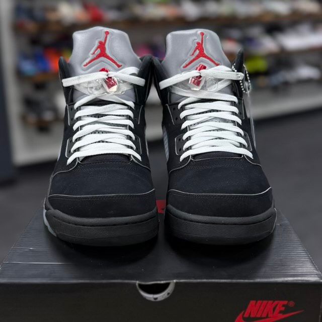 Jordan 5 Retro OG Black Metallic Reimagined - Preowned