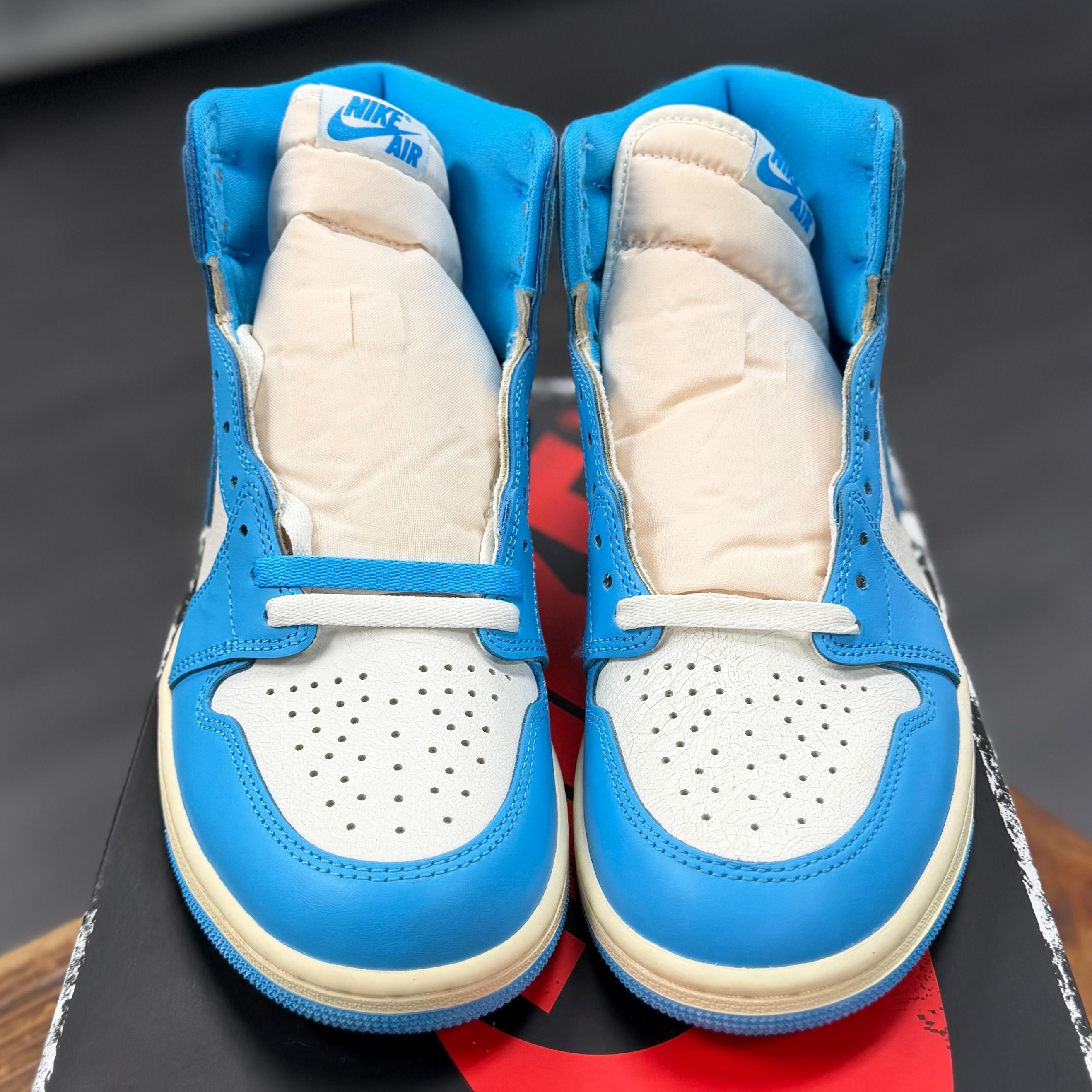 BRAND NEW STEAL - Jordan 1 Retro High OG UNC Reimagined