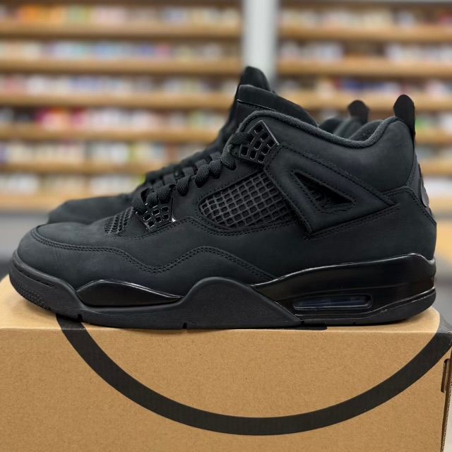 Jordan 4 Retro Black Cat (2025) - Preowned