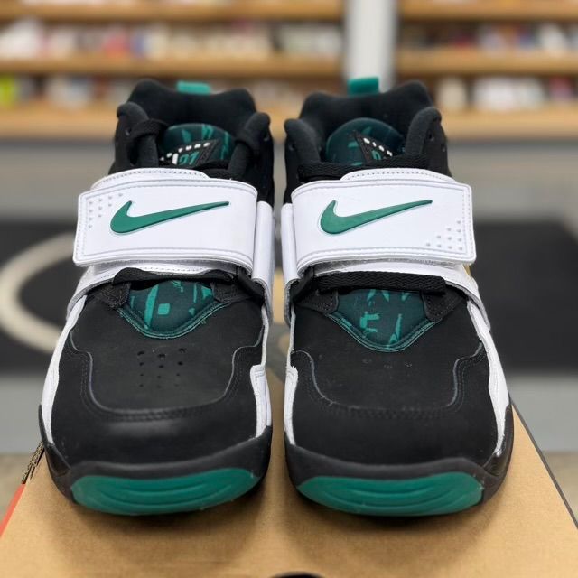 Nike Air Diamond Turf Emerald - Preowned
