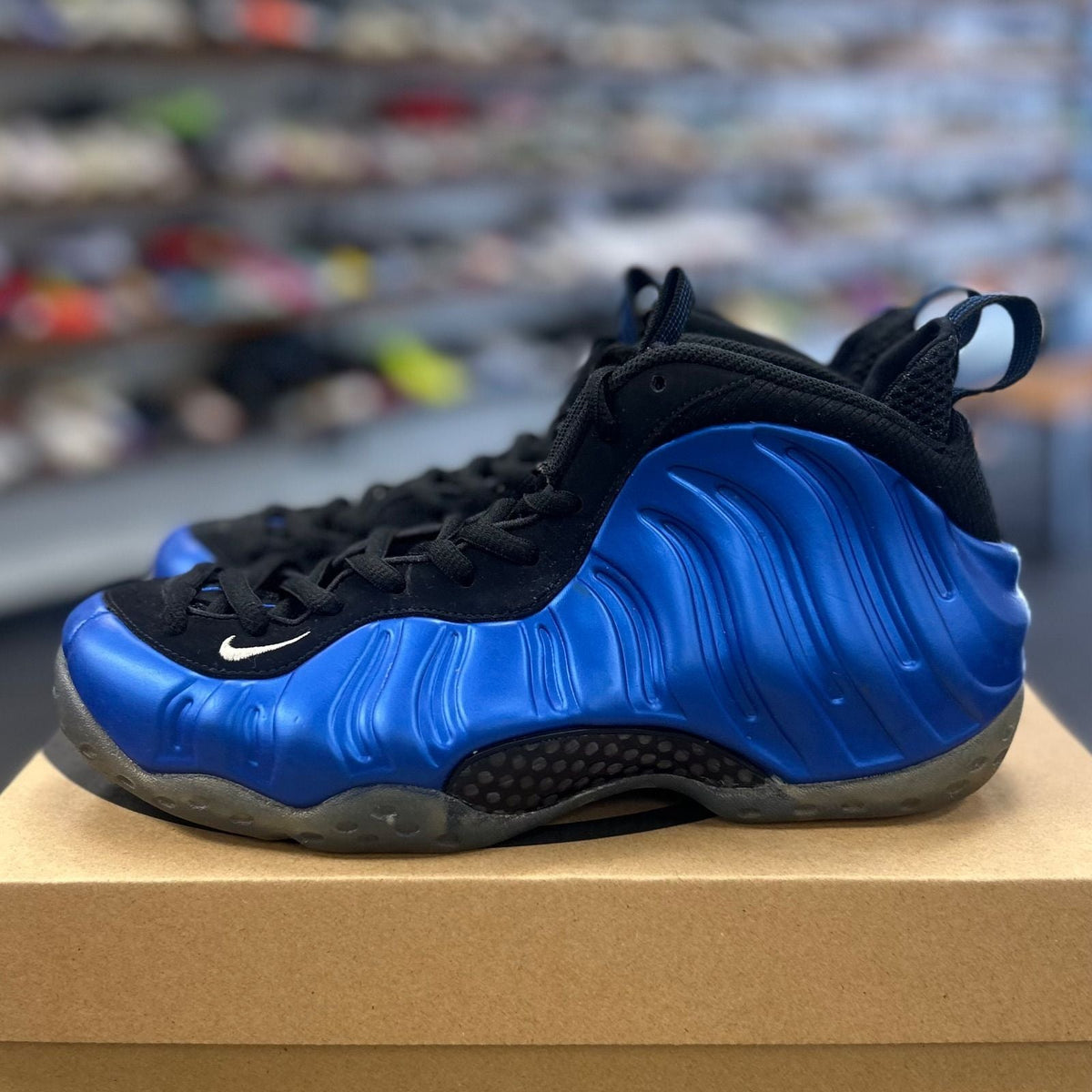 Nike Air Foamposite One International Blue - Preowned