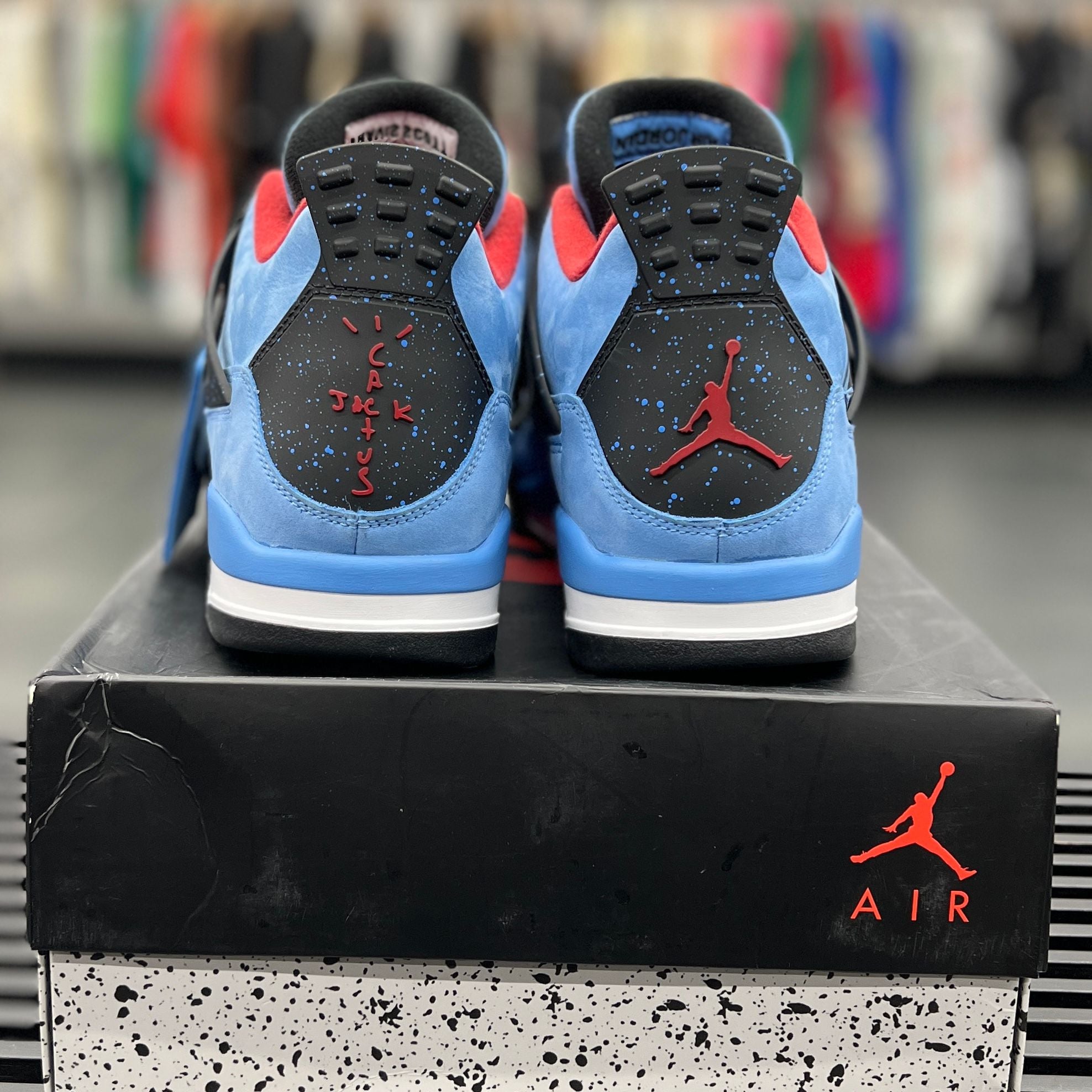 Jordan 4 Retro Travis Scott Cactus Jack - Preowned