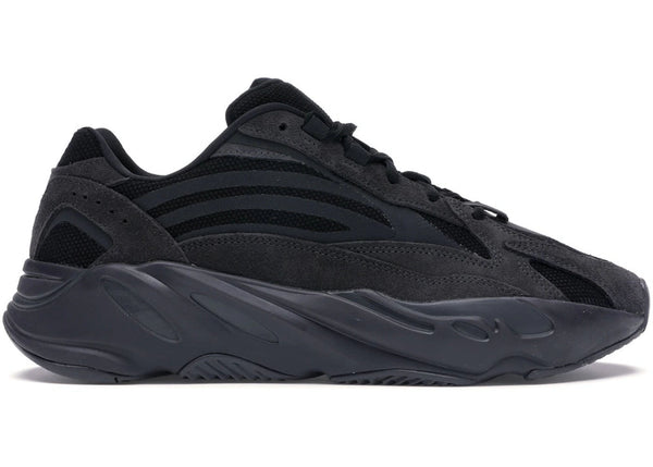 BRAND NEW STEAL - adidas Yeezy Boost 700 V2 Vanta