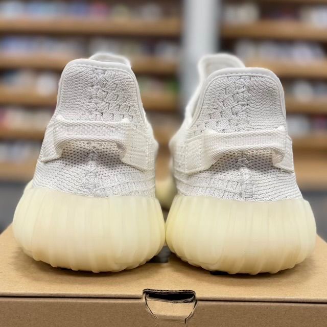 adidas Yeezy Boost 350 V2 Bone - Preowned