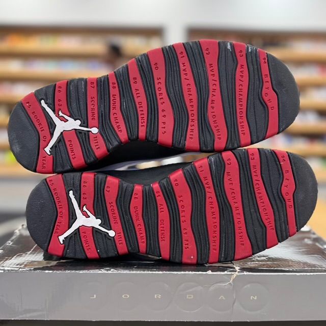 Jordan 10 Retro Chicago Bulls (2012) - Preowned