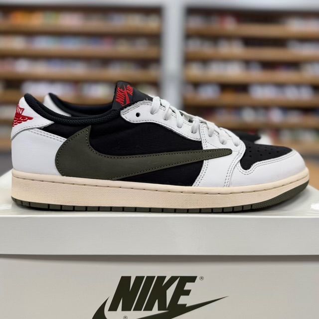 Jordan 1 Retro Low OG SP Travis Scott Olive (Women's) - Preowned