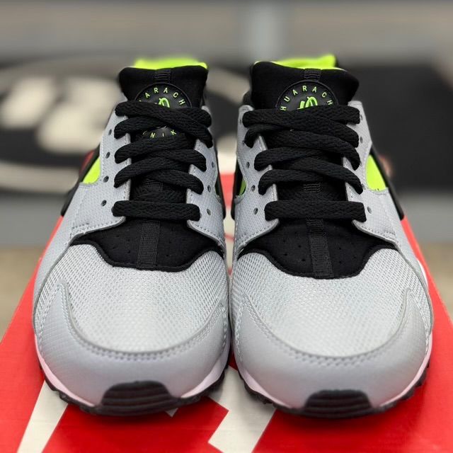 Nike Air Huarache Wolf Grey Electric Green (GS) - Preowned