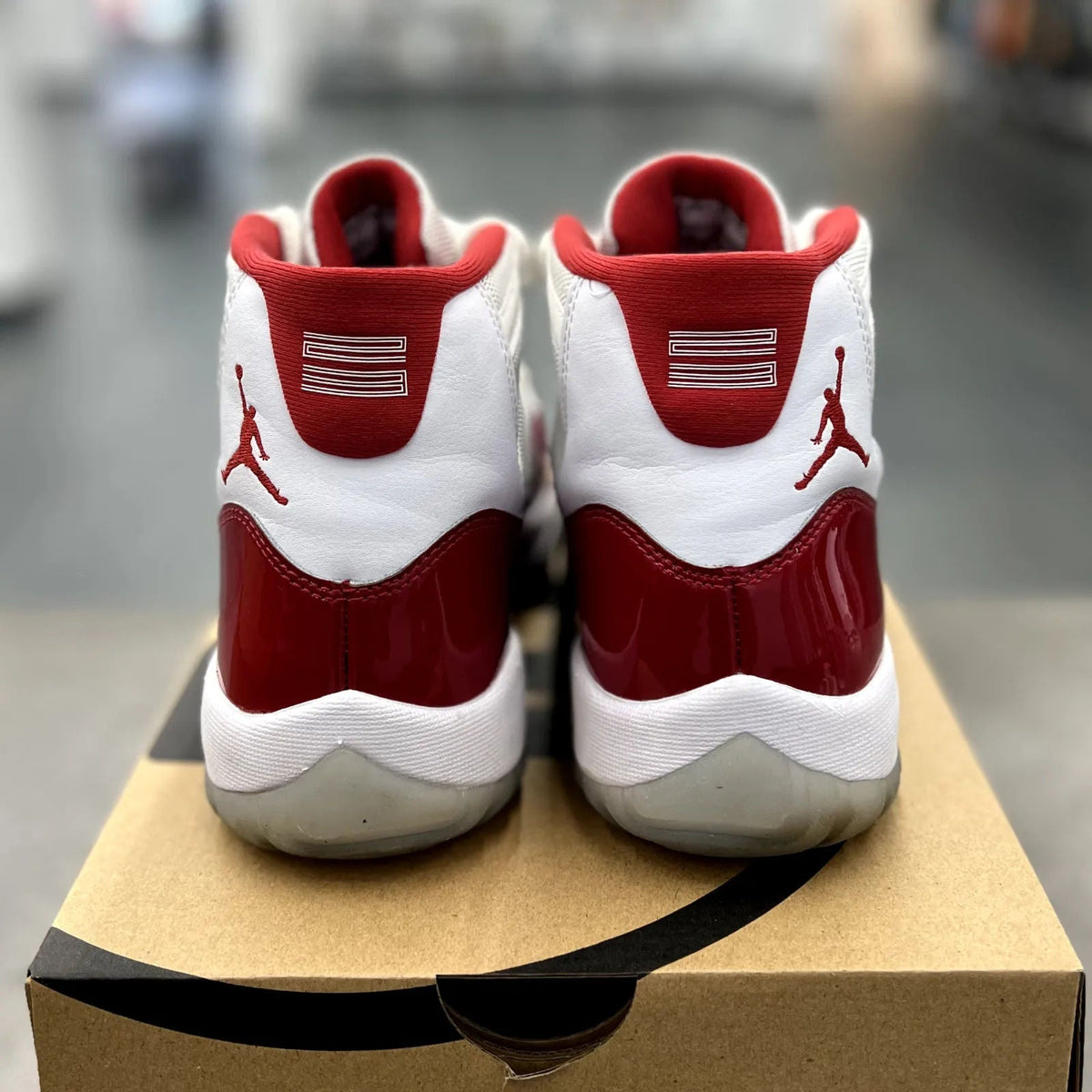 Jordan 11 Retro Cherry (2022) - Preowned
