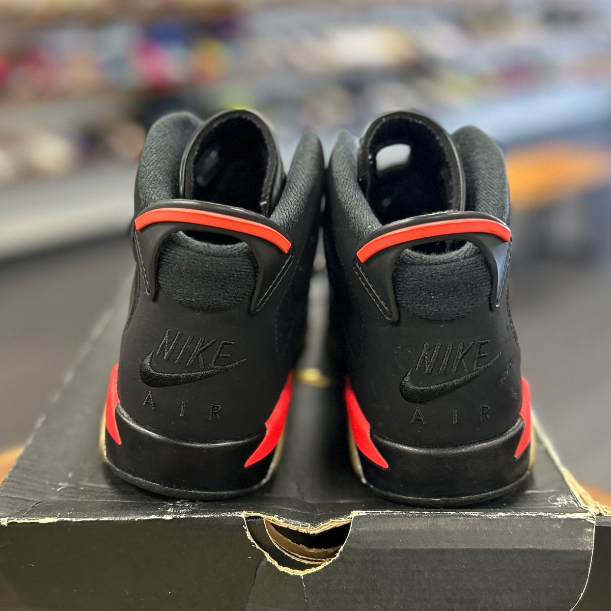 Jordan 6 Retro Black Infrared (2019) (GS) - Preowned