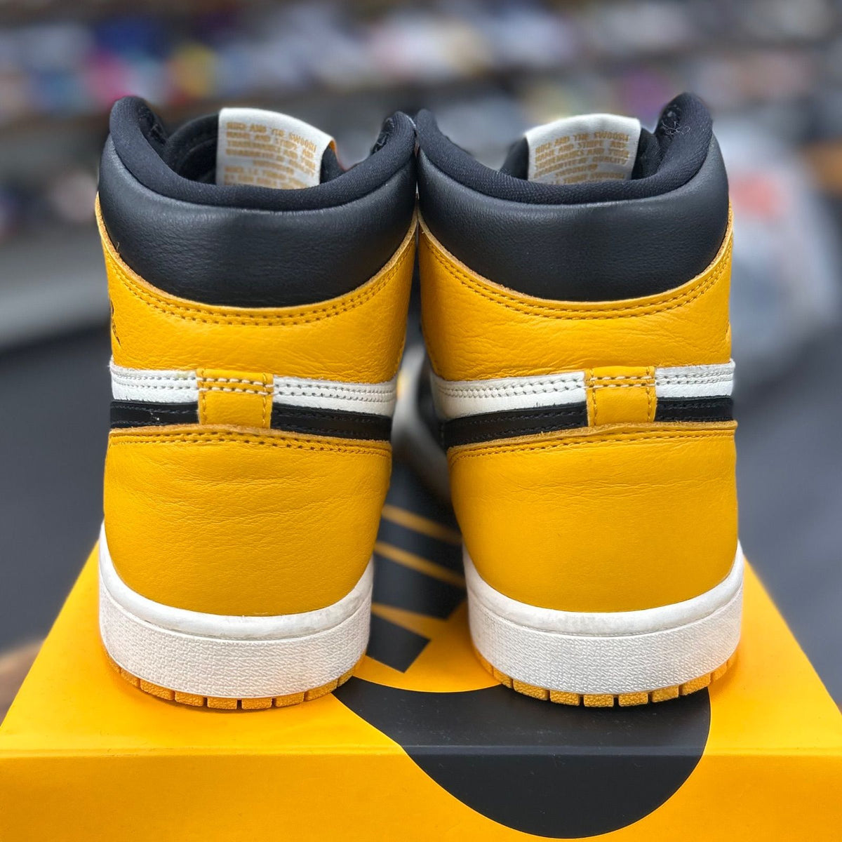 Jordan 1 Retro High OG Taxi - Preowned