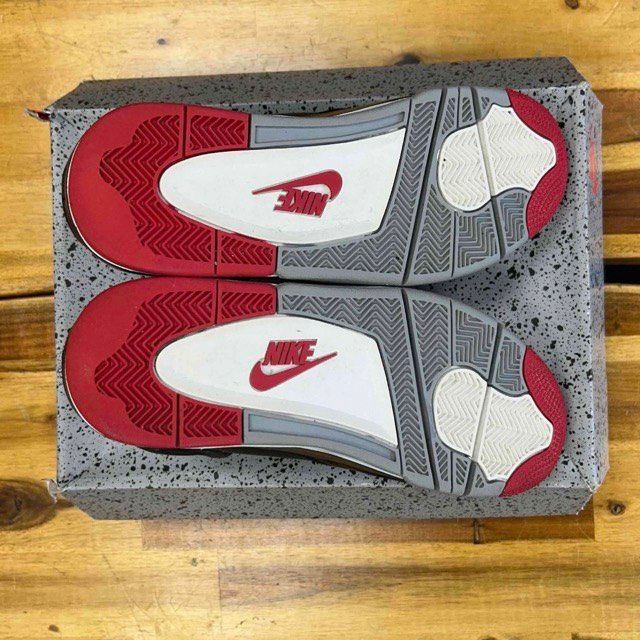 Jordan 4 Retro Bred Reimagined - Preowned