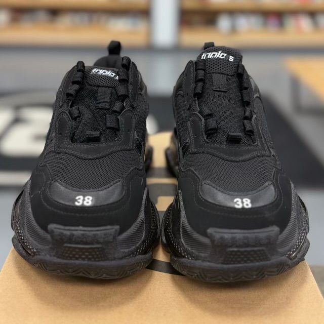 Balenciaga Triple S Black (2019) - Preowned