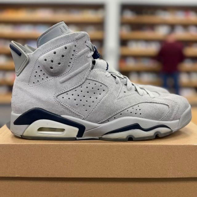 Jordan 6 Retro Georgetown (2022) - Preowned