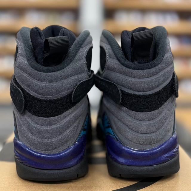 Jordan 8 Retro Aqua (2025) (GS) - Preowned