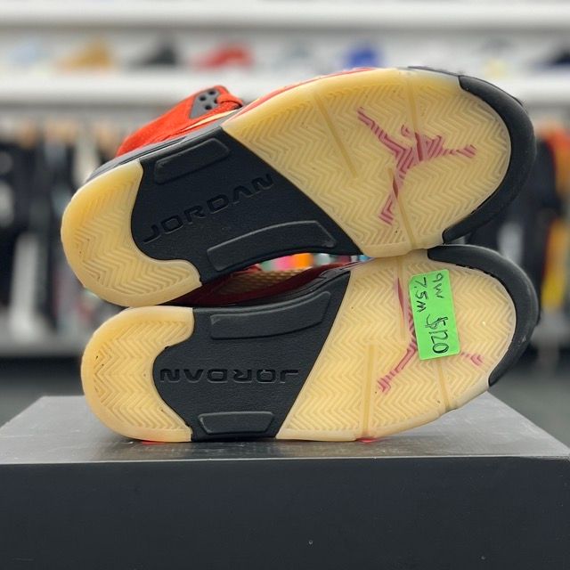 Jordan 5 Retro Dunk on Mars (Women's) - Preowned