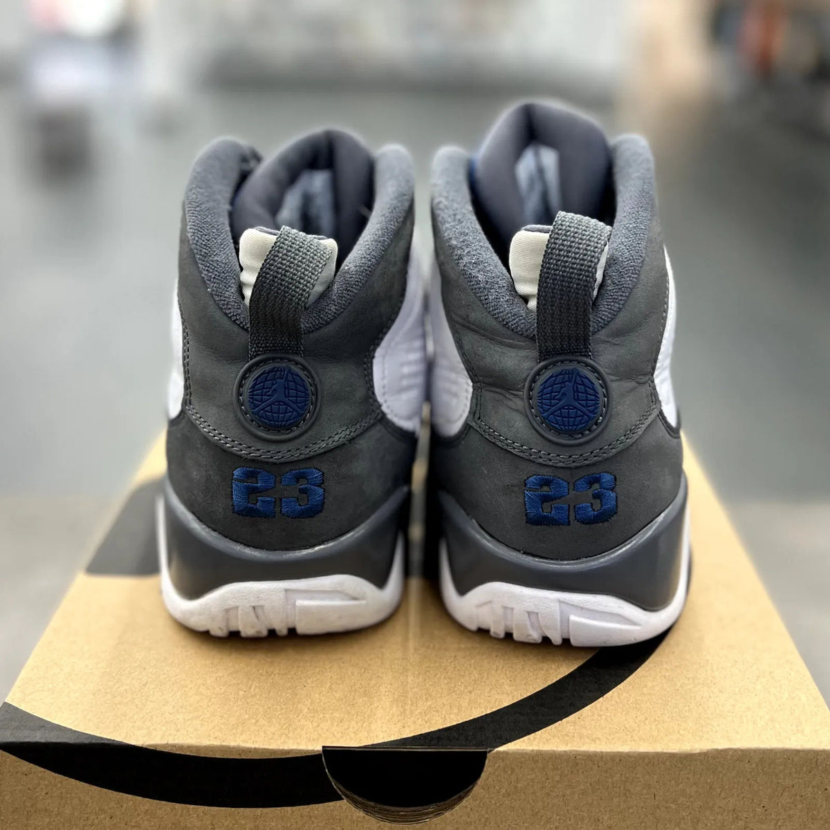 Jordan 9 Retro Flint Grey French Blue (2026) (GS) - Preowned