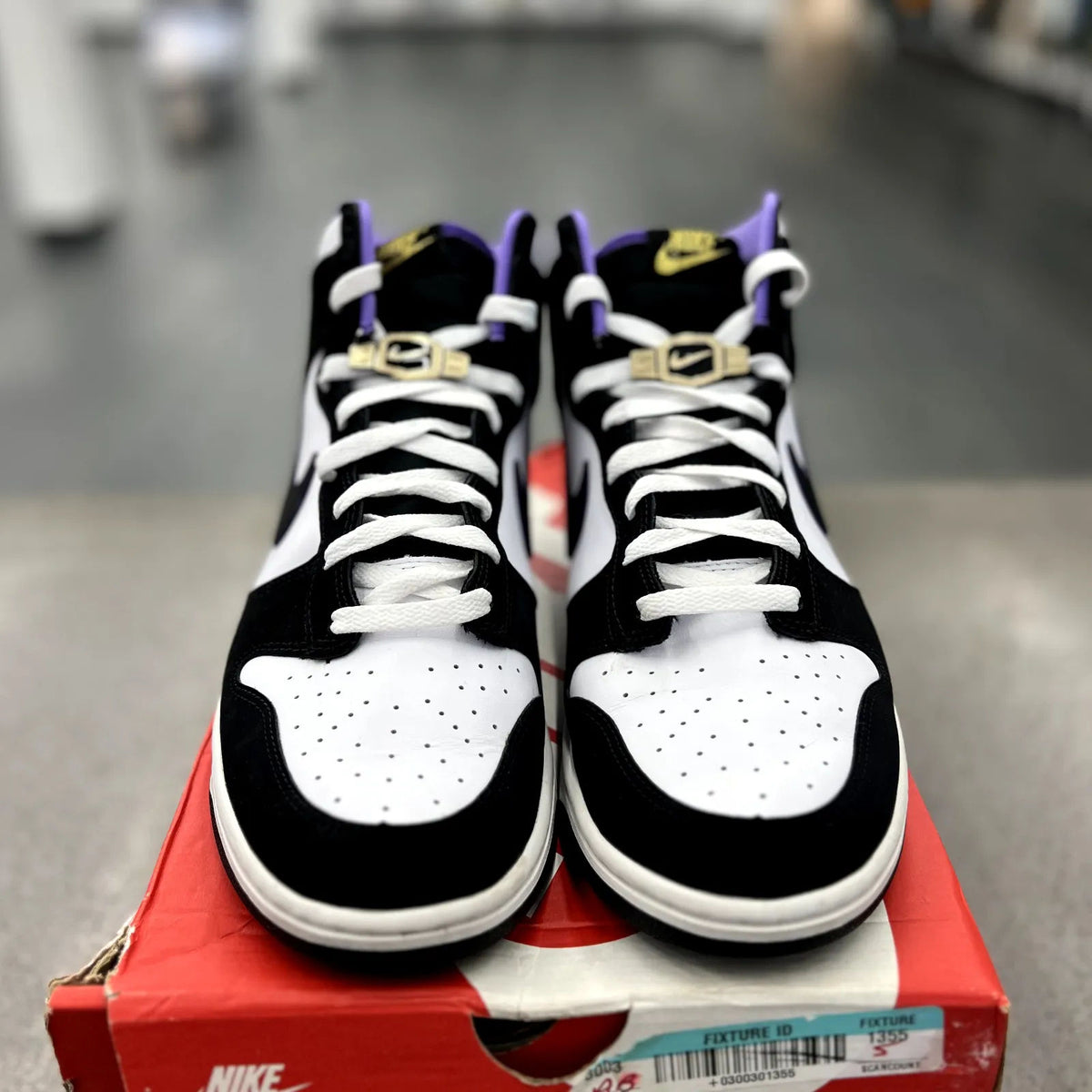 Nike Dunk High SE World Champs - Preowned