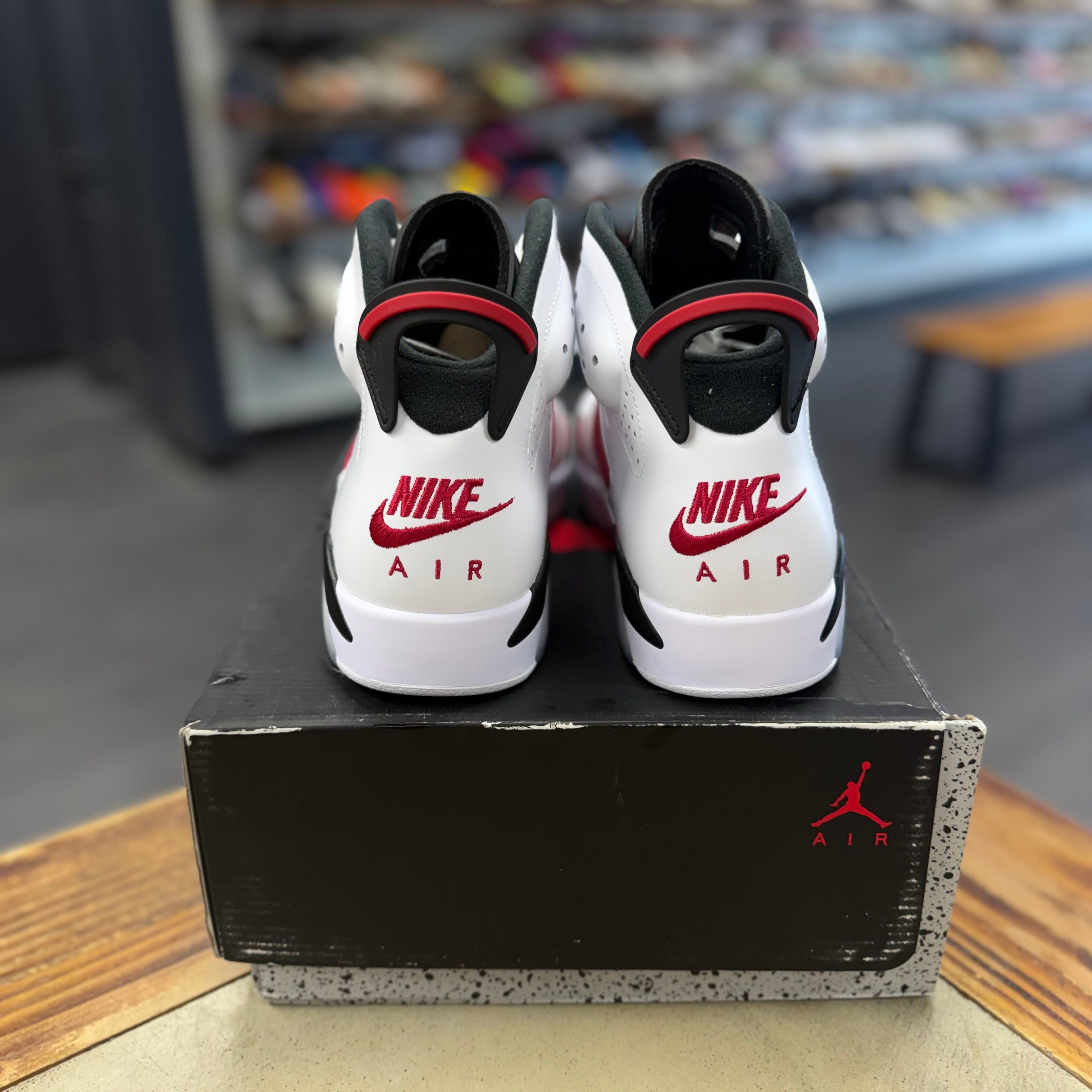 BRAND NEW STEAL - Jordan 6 Retro Carmine (2021)