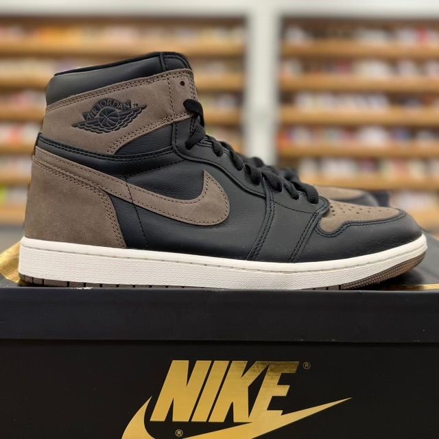 Jordan 1 Retro High OG Palomino - Preowned