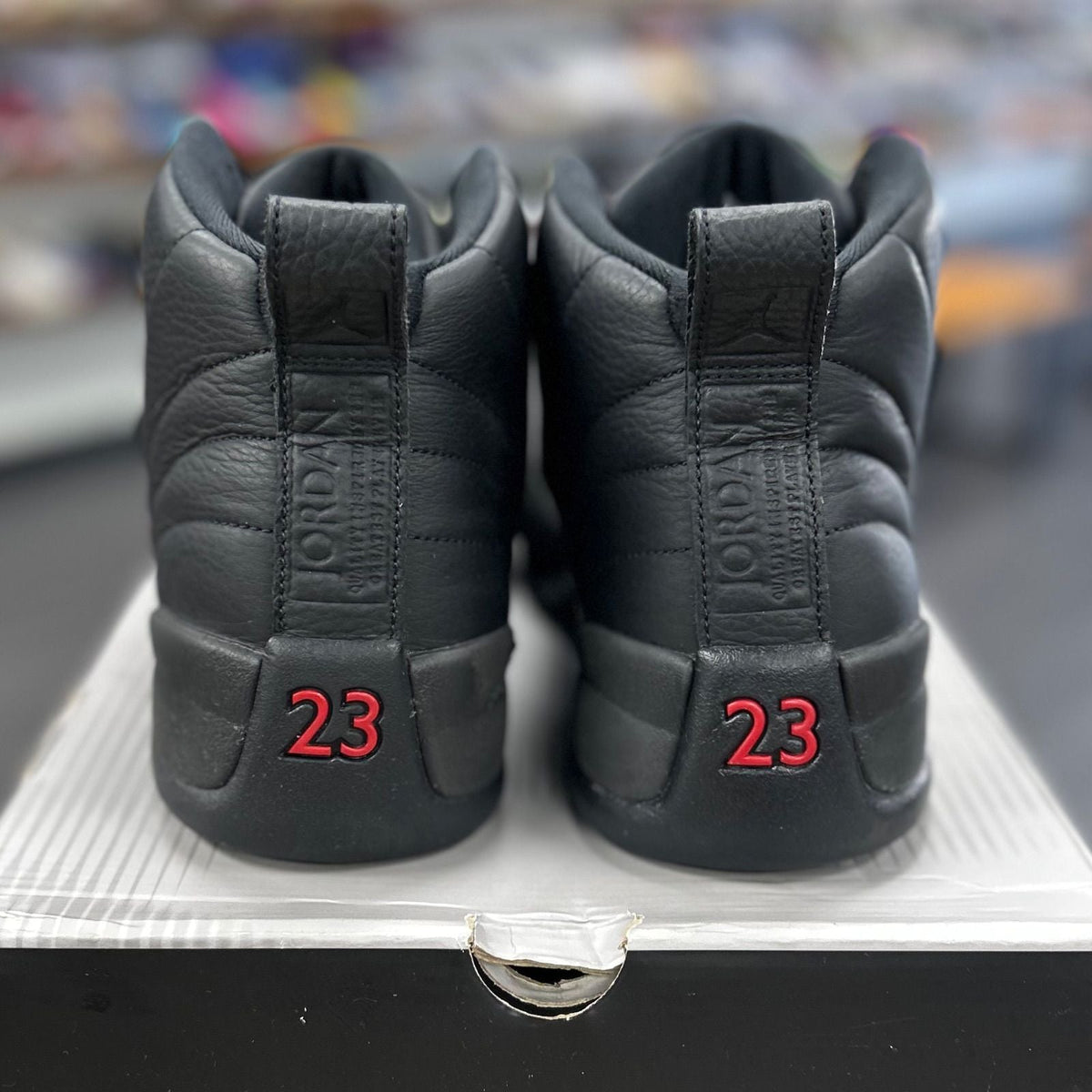 Jordan 12 Retro Bloodline - Preowned