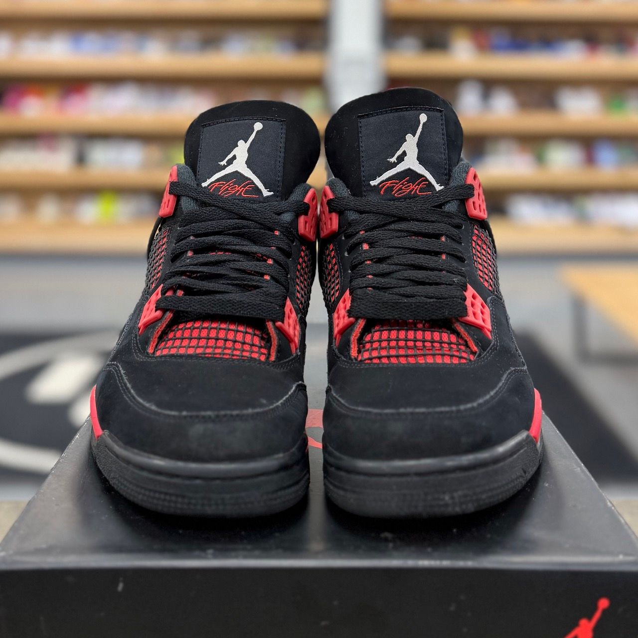 Jordan 4 Retro Red Thunder - Preowned