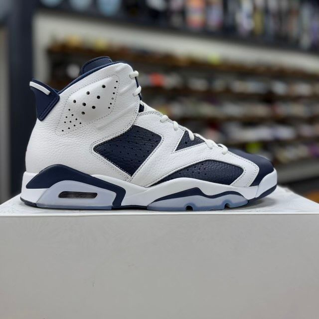 Jordan 6 Retro Olympic (2024) - Preowned