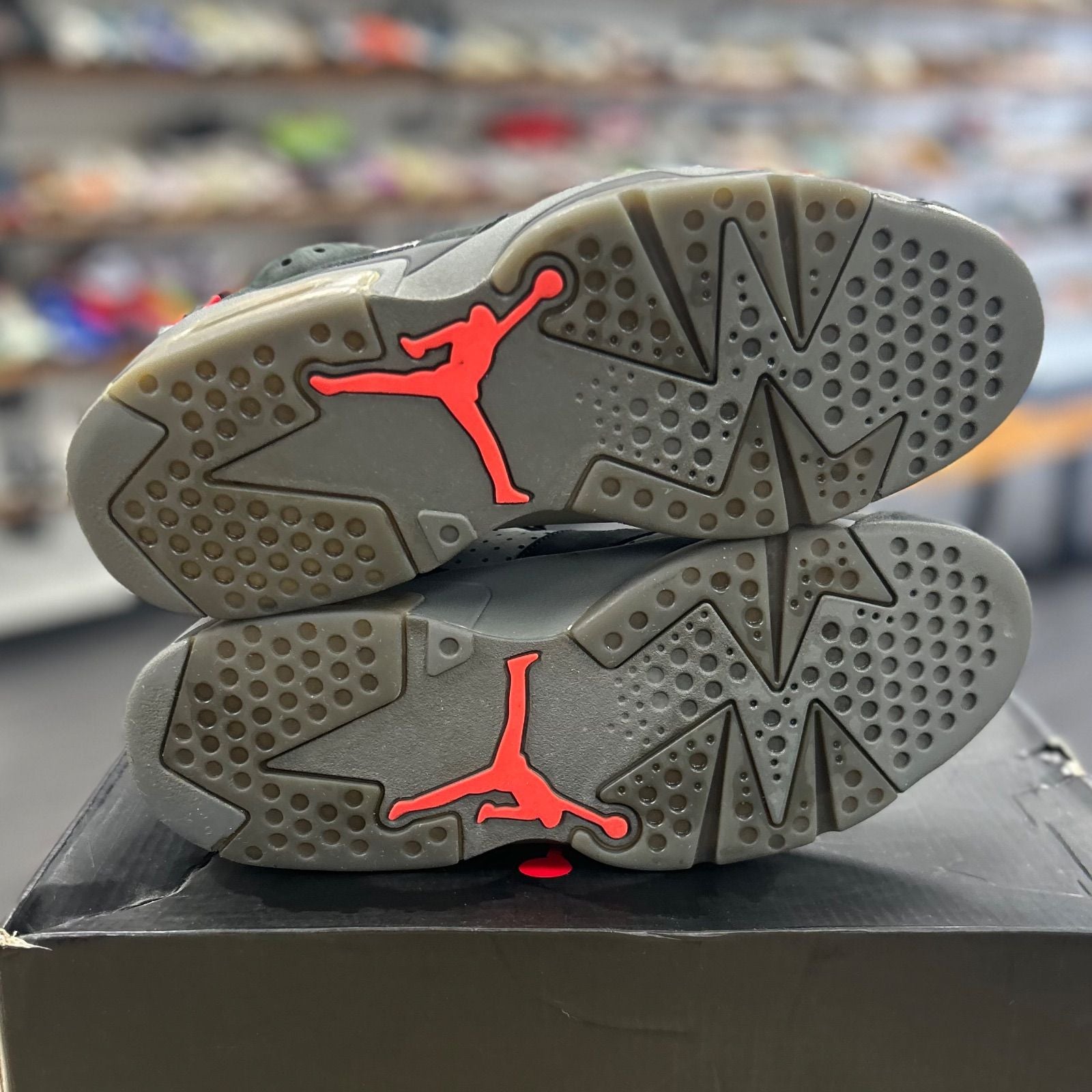 Jordan 6 Retro PSG Paris Saint-Germain - Preowned