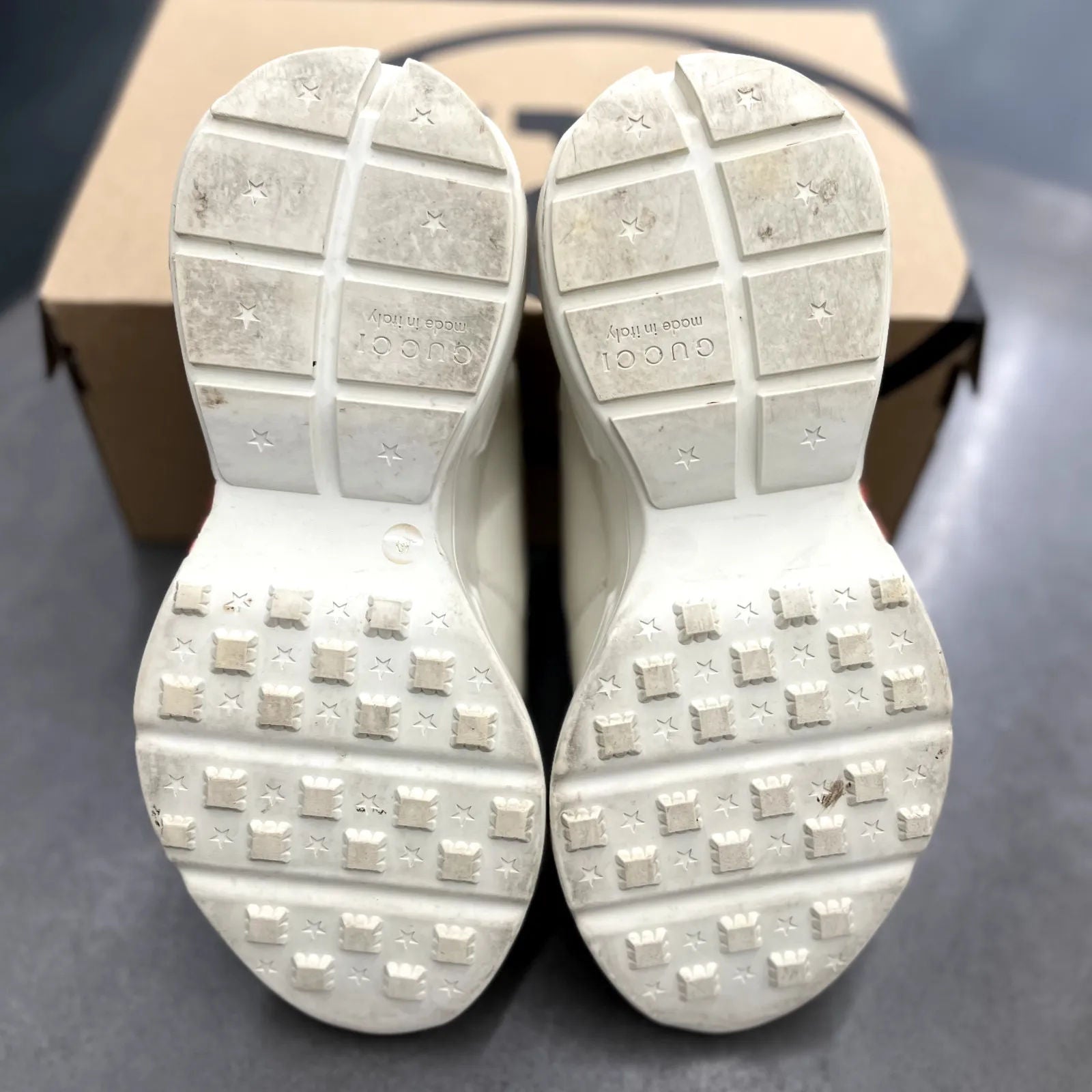 Gucci Rhyton Starwberry - Preowned