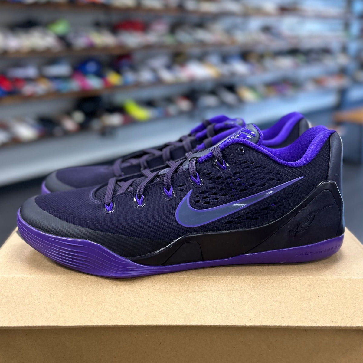 Nike Kobe 9 EM Low Protro TB Purple Dynasty - Preowned