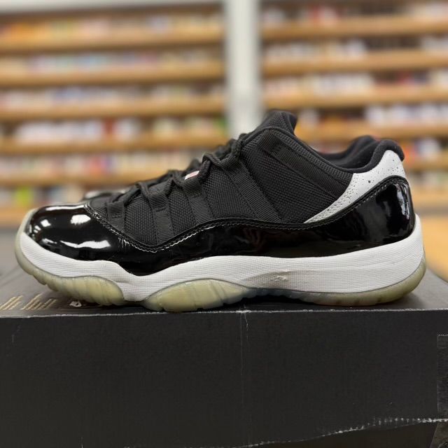 Jordan 11 Retro Low Infrared - Preowned