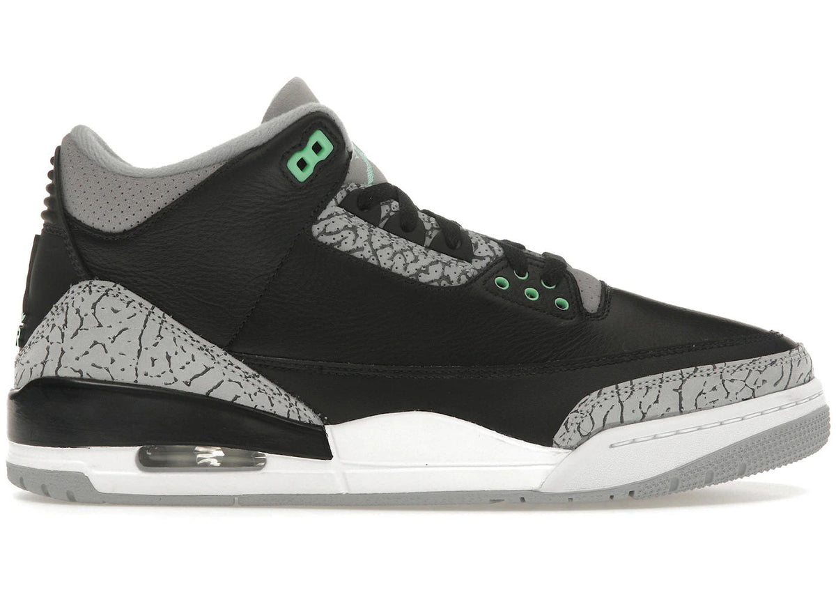 BRAND NEW STEAL - Jordan 3 Retro Green Glow