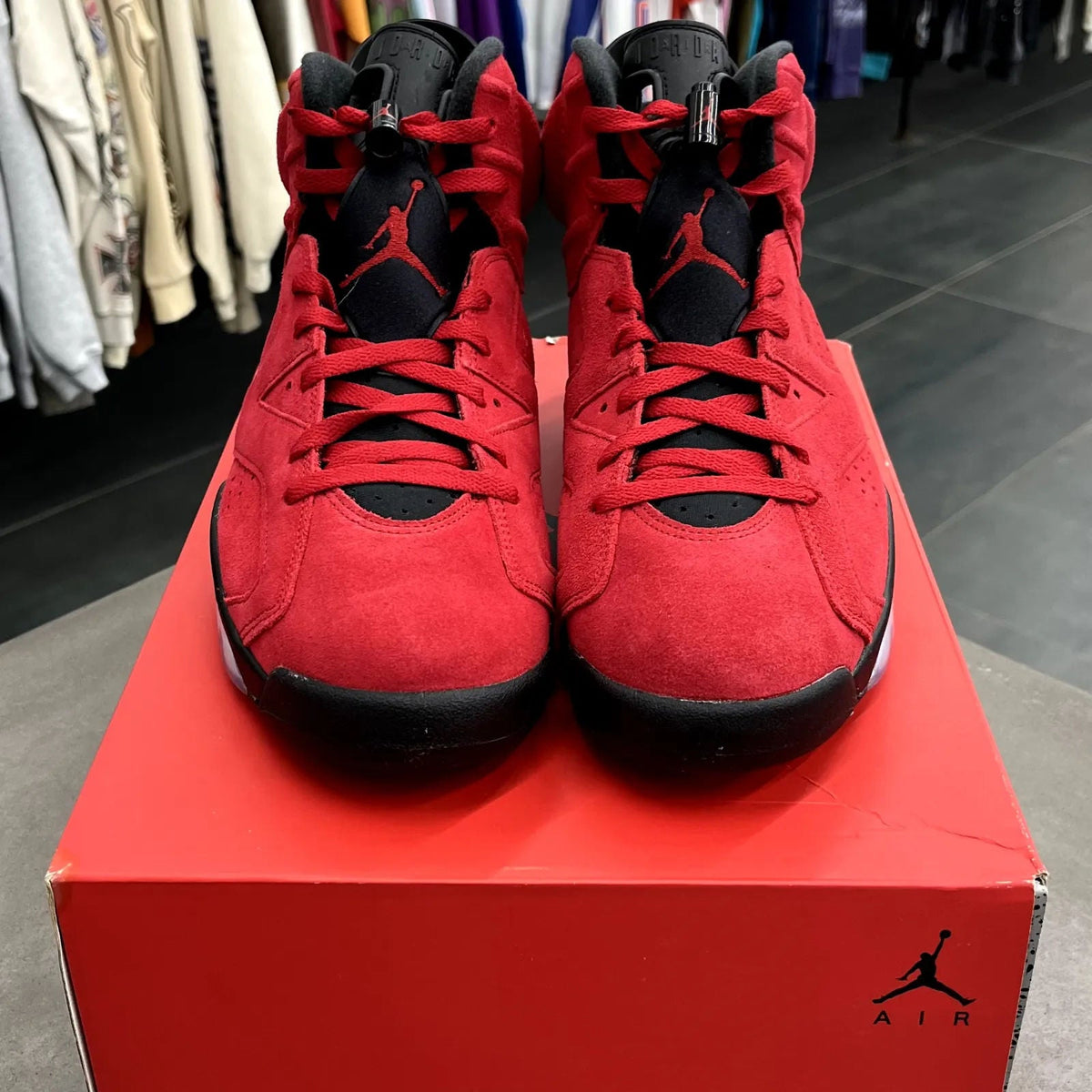 Jordan 6 Retro Toro Bravo - Preowned