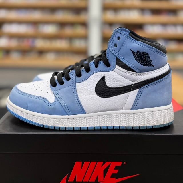 Jordan 1 Retro High OG University Blue (GS) - Preowned