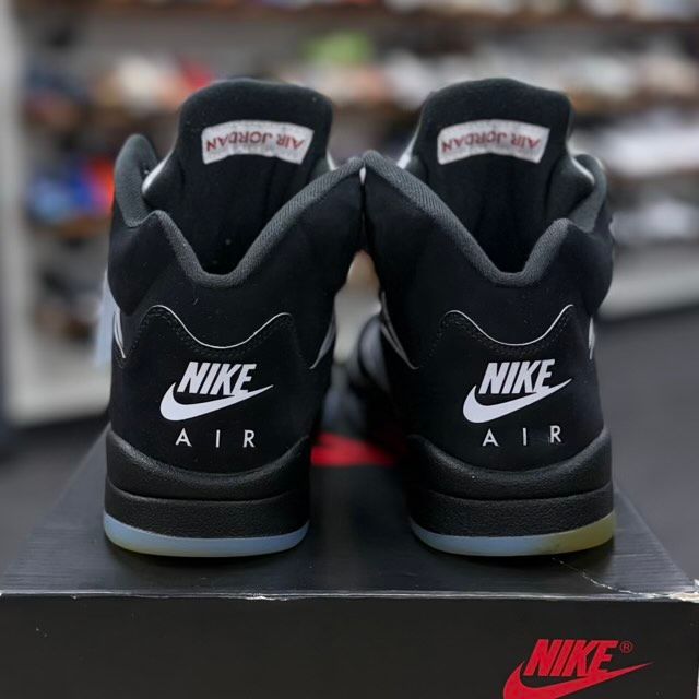 Jordan 5 Retro OG Black Metallic Reimagined - Preowned