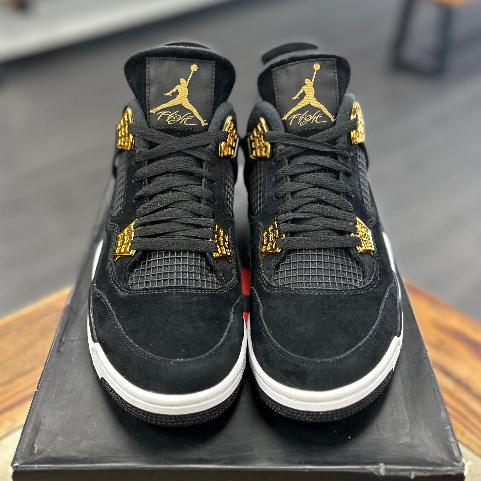 Jordan 4 Retro Royalty - Preowned