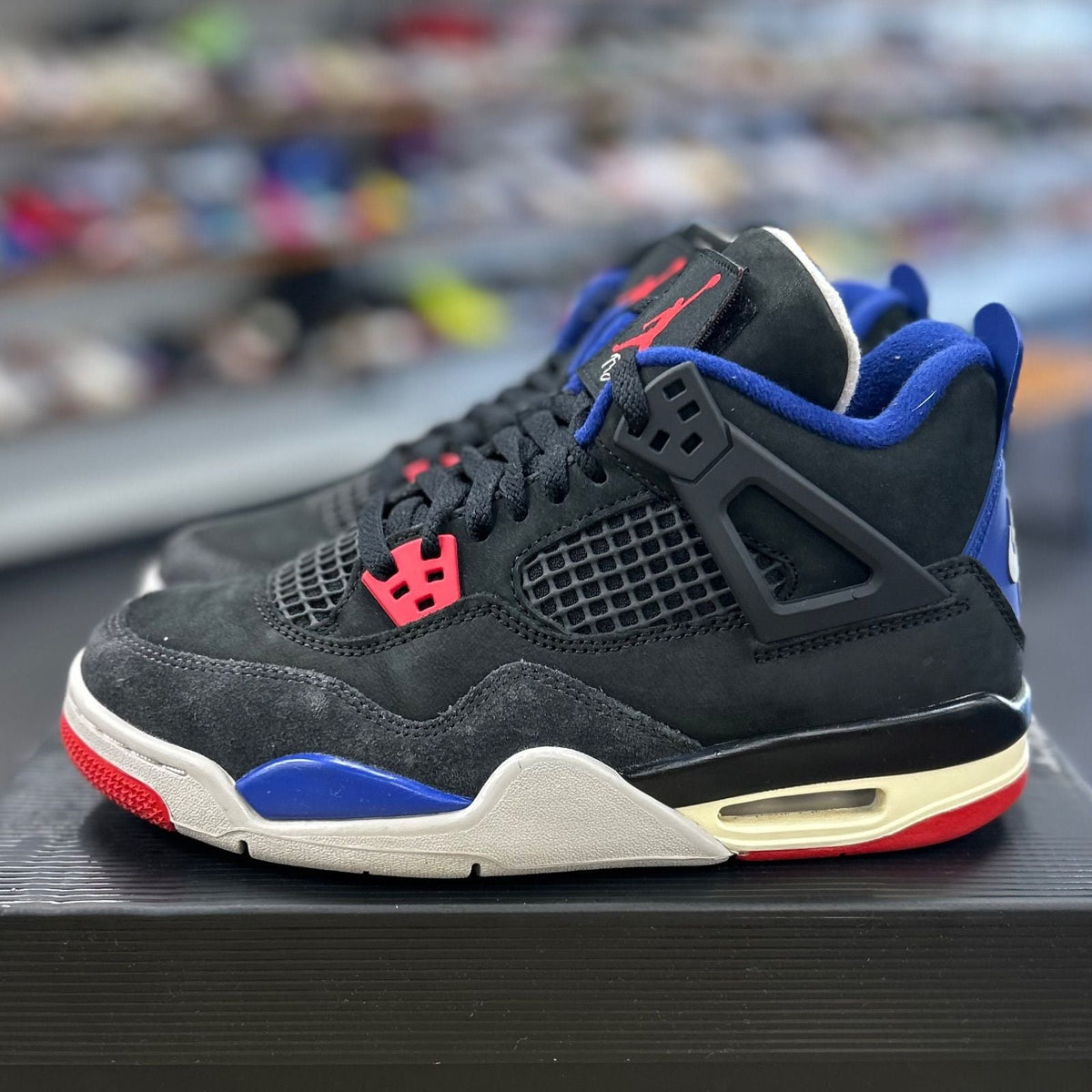 Jordan 4 Retro Rare Air (GS) - Preowned