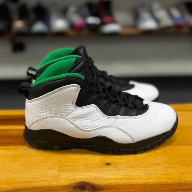 Jordan 10 Retro Seattle - Preowned