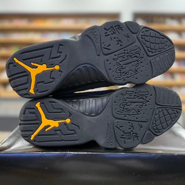 Jordan 9 Retro Dark Charcoal University Gold - Preowned