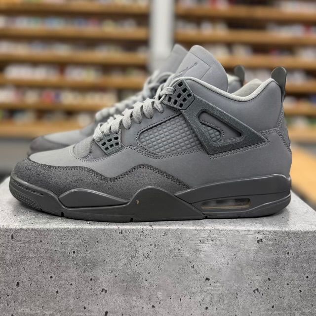 Jordan 4 Retro SE Paris Olympics Wet Cement - Preowned