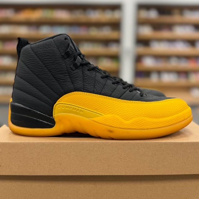 Jordan 12 Retro Black University Gold - Preowned