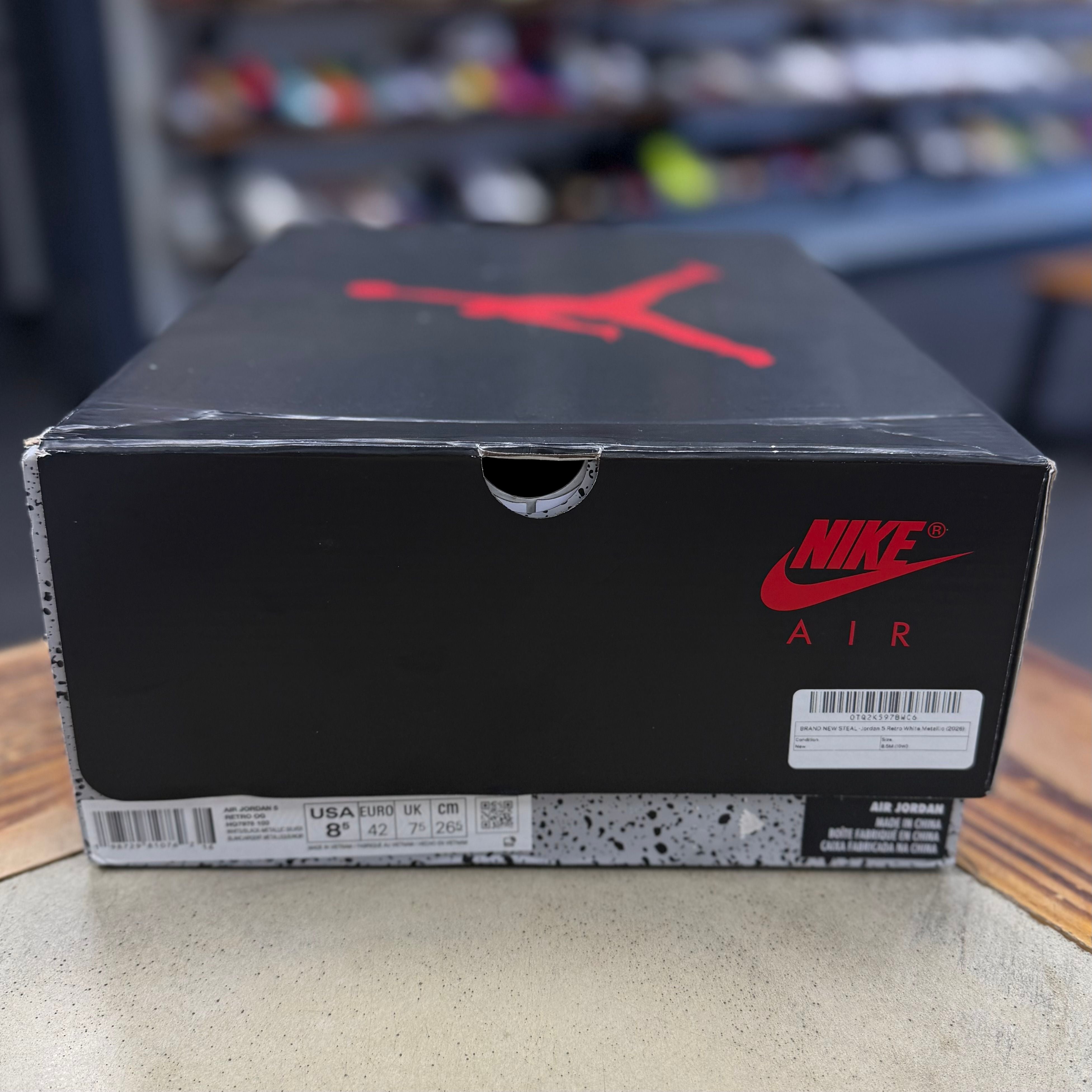 BRAND NEW STEAL - Jordan 5 Retro White Metallic (2026)