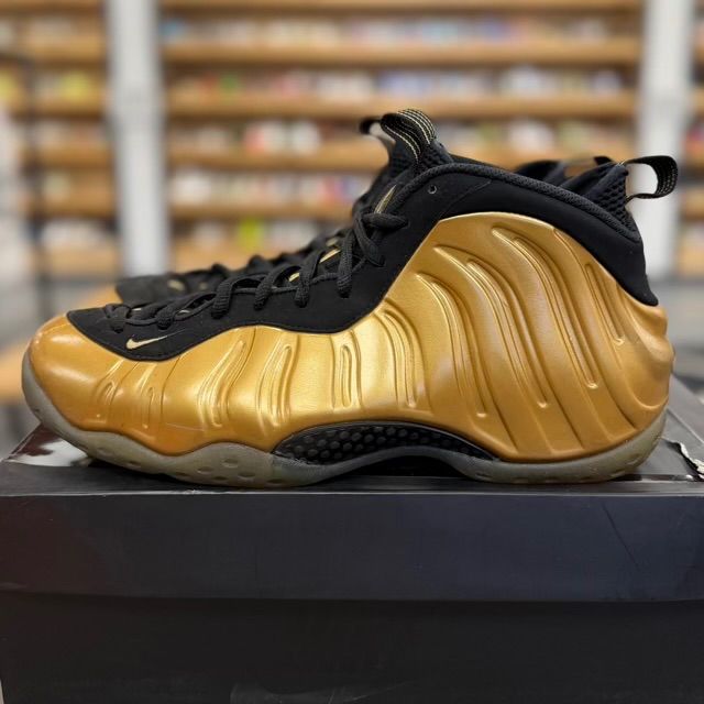 Nike Air Foamposite One Metallic Gold - Preowned