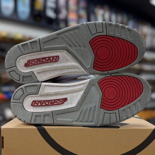 Jordan 3 Retro Fire Red (2013) - Preowned