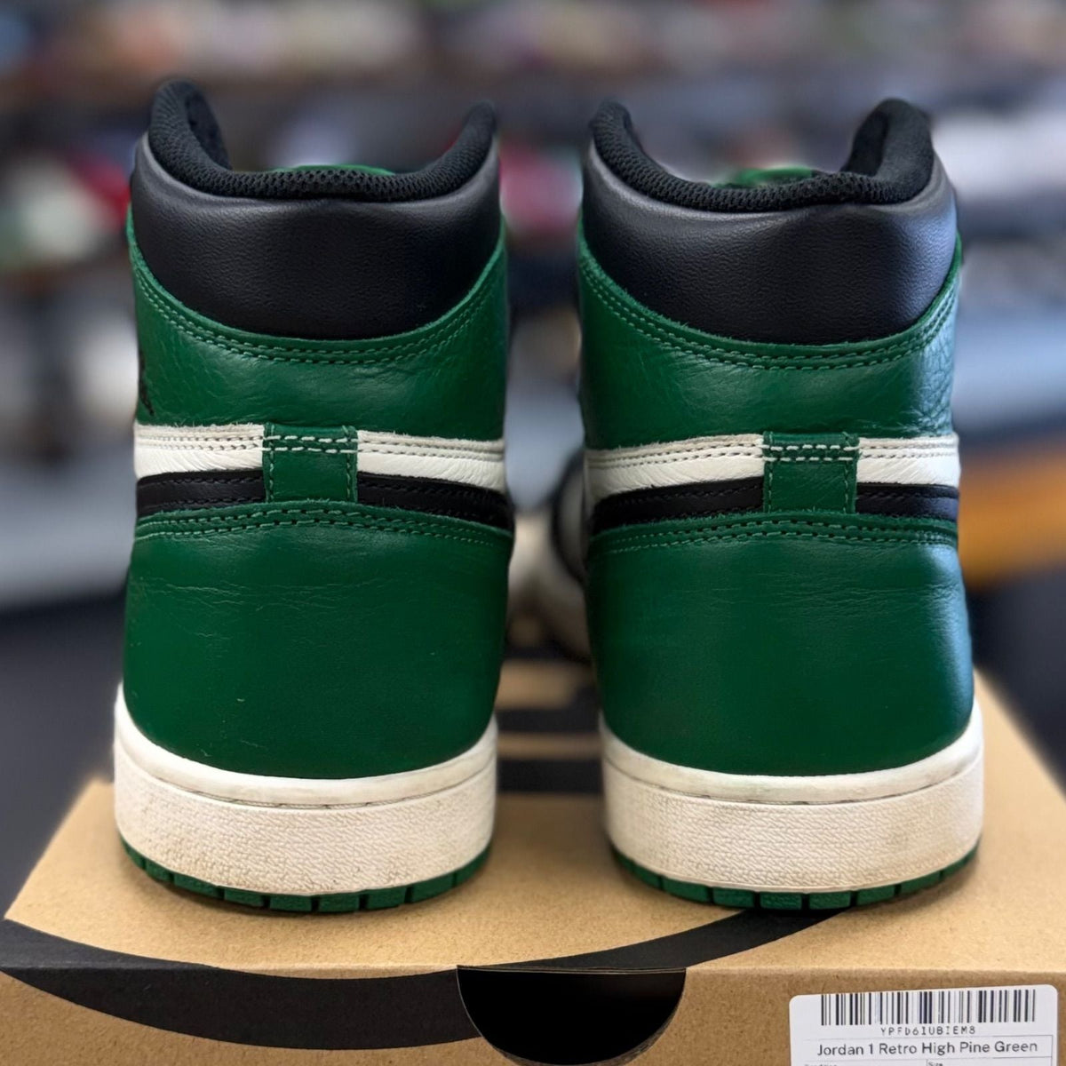 Jordan 1 Retro High Pine Green - Preowned