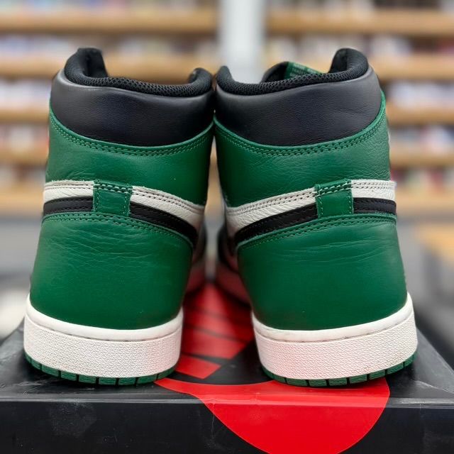 Jordan 1 Retro High Pine Green - Preowned