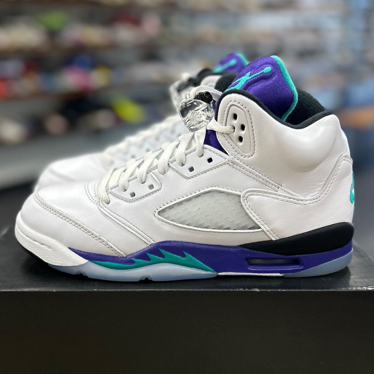 Jordan 5 Retro Grape (2025) (GS) - Preowned
