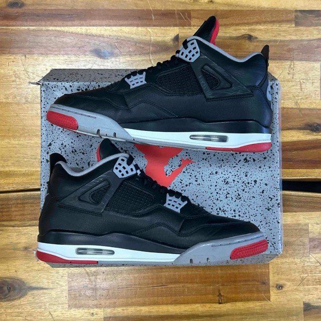 Jordan 4 Retro Bred Reimagined - Preowned